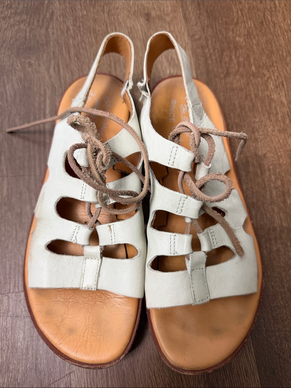 Kork Ease Brown Lace Up Sandals sz 9